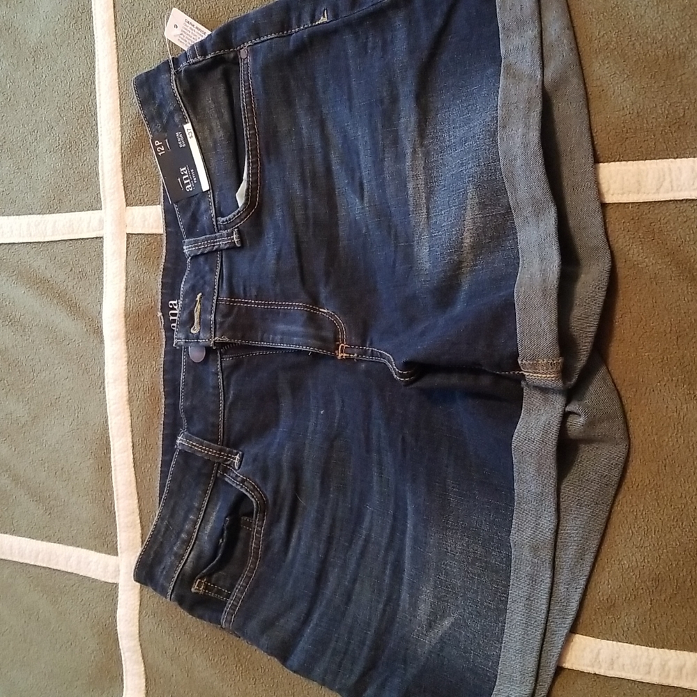 Ana brand shorts new